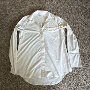 Athleta urbanite White Long Sleeve button down top